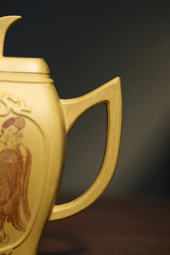 Premium Yixing Zisha Teapot | Wang Fang Golden Clay Artistry 3
