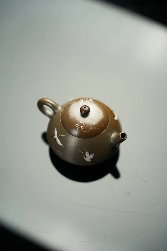 Yixing Zisha Teapot | Handcrafted Clay Teapot | Ancient Kiln-Fired 3