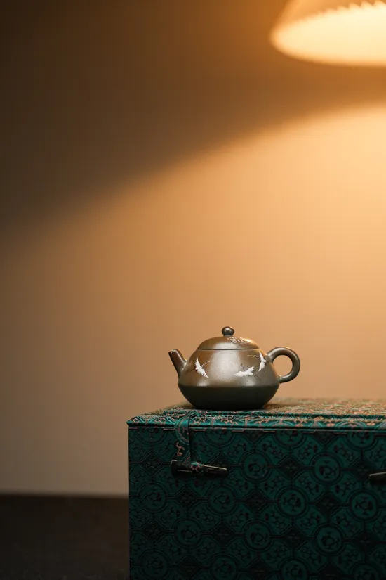 Yixing Zisha Teapot | Handcrafted Clay Teapot | Ancient Kiln-Fired 5