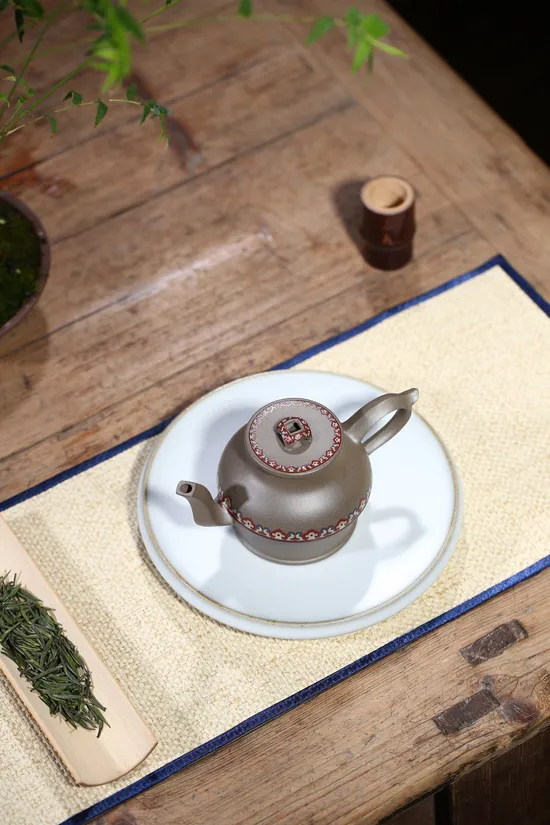Zisha Teapots: CNY 1 | 200 | 210cc capacity | Chu Dongping 3