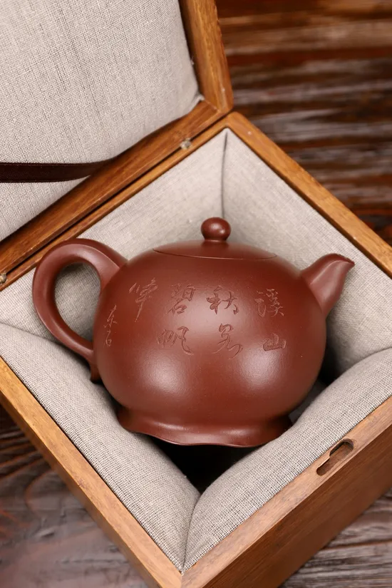 Zisha Teapots: Di Cao Qing clay | Hui Haiqin 6