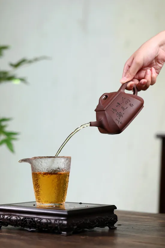 Premium Yixing Clay Teapot | Master Jiang Yaping’s Artisan Craft 2