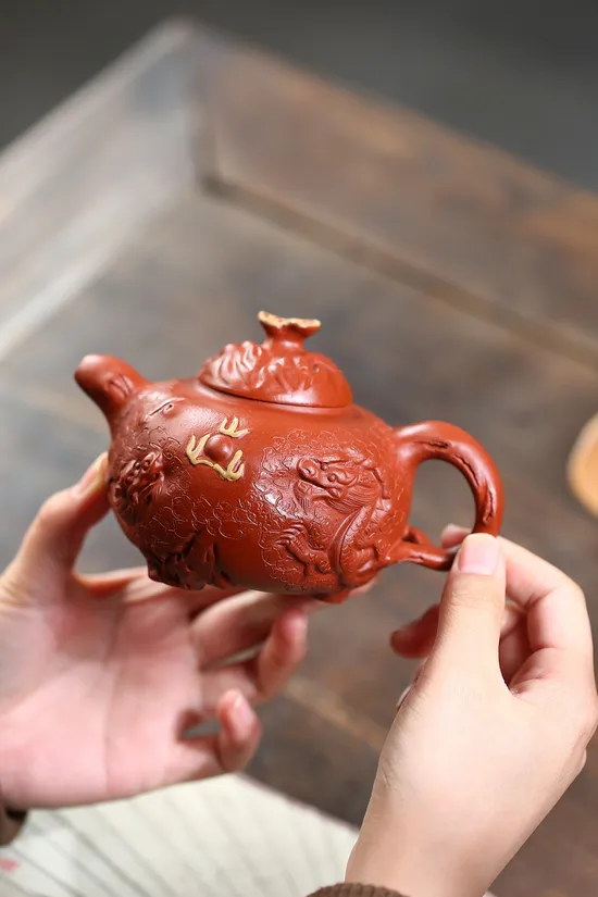 Premium Yixing Zisha Teapot | Dragon Gongchun Artisan Craft 3