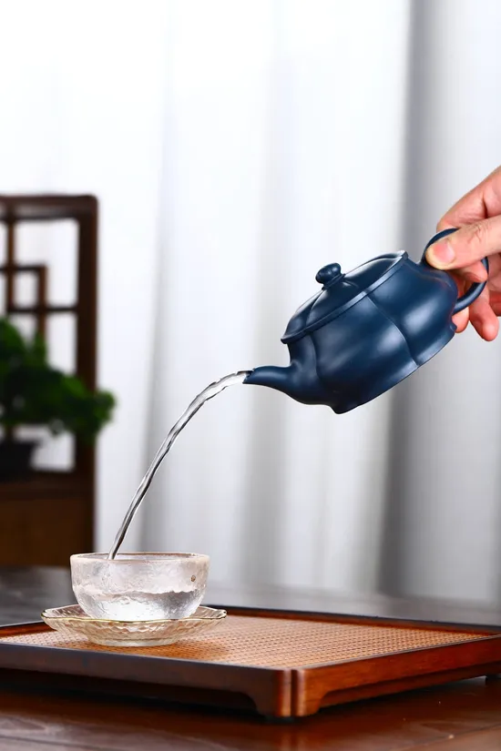 Premium Yixing Teapot | Handcrafted Zisha Clay Artistry | Buy Now 6