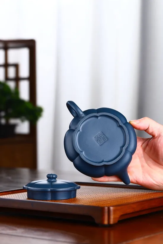 Premium Yixing Teapot | Handcrafted Zisha Clay Artistry | Buy Now 9