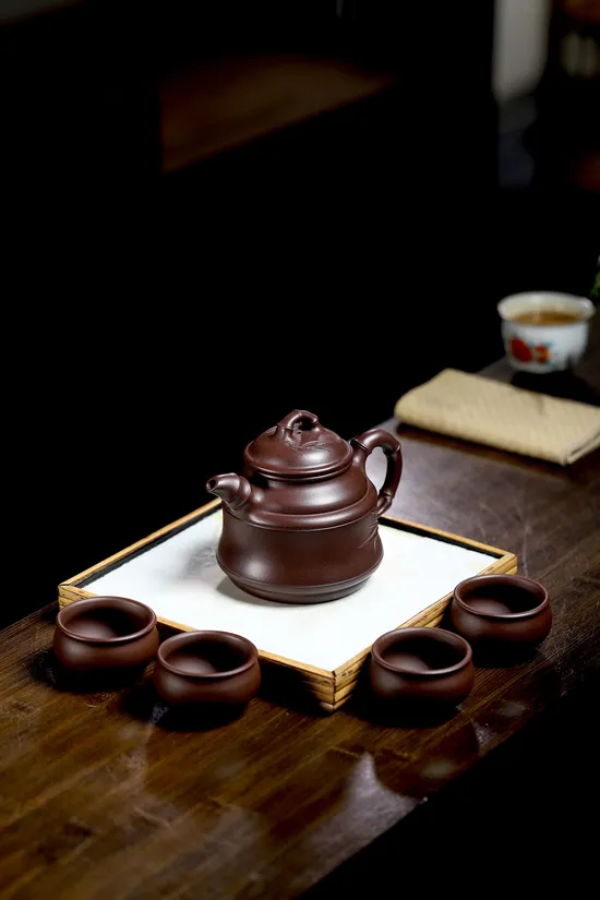 Premium Yixing Zisha Teapot Set - Collector's Artisan Craft 4