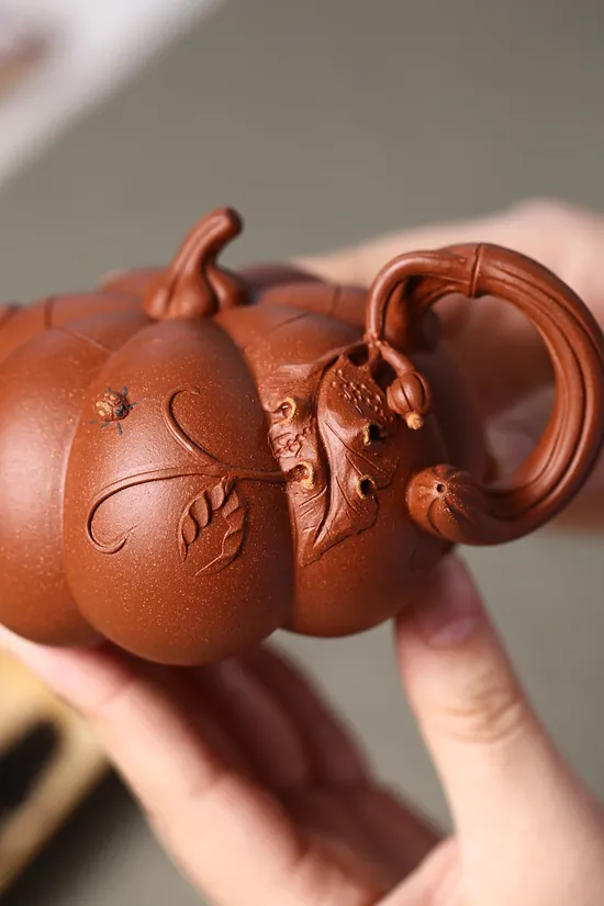 Zisha Teapots: Huanglong Mountain slope clay | 180cc capacity 2