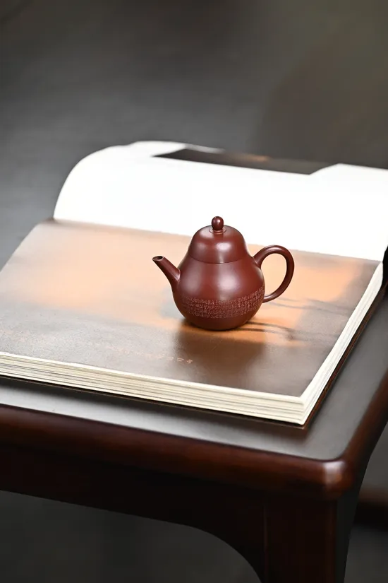 Premium Purple Clay Teapot | Handcrafted Zisha Yixing Lotus Teapot 2