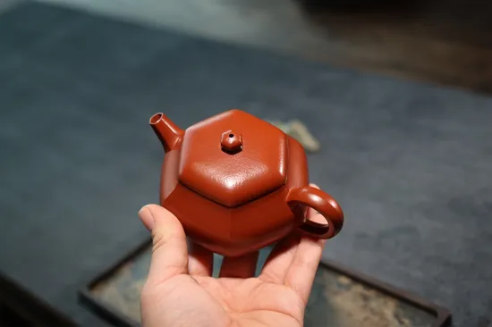 Premium Yixing Zisha Teapot | Handcrafted Clay Artisan Pottery 3