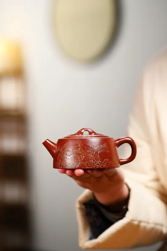 Premium Yixing Clay Teapot | Handcrafted Masterpiece | 180cc 7