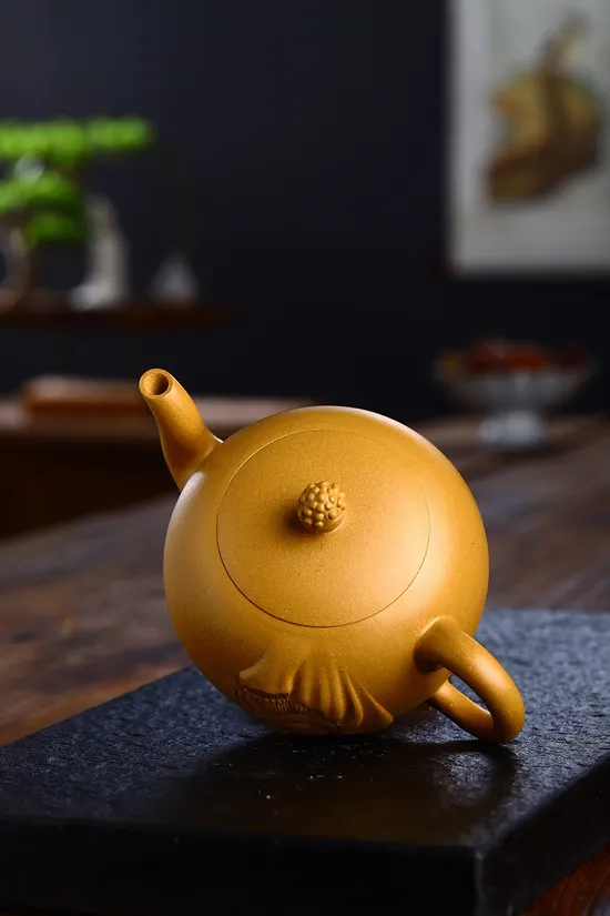 Premium Yixing Clay Teapot - Handcrafted Zen Design by Artisan Xu Liuming 2