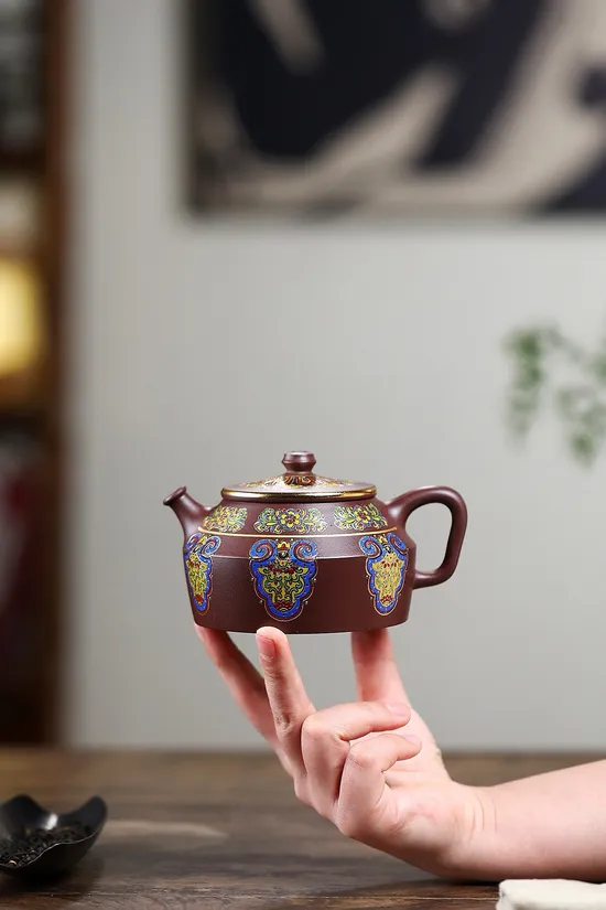 Zisha Teapots: Flowering Wealth and Honor | 2400 CNY 2