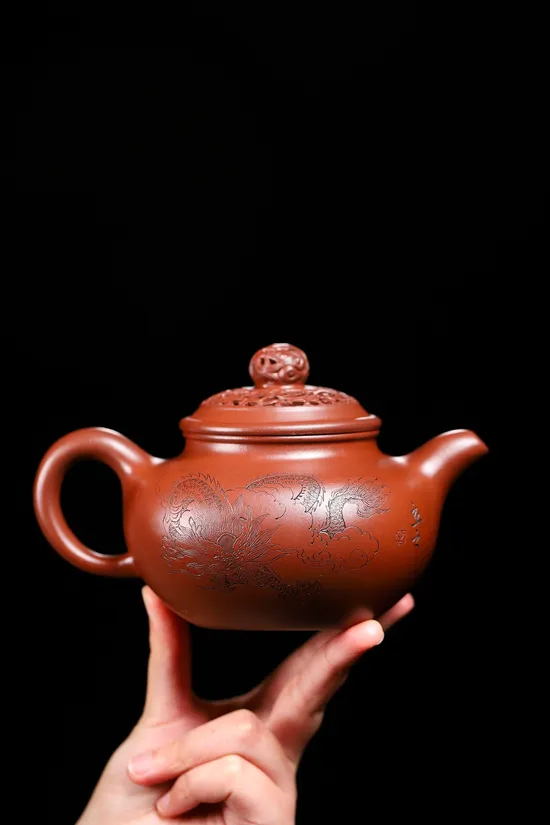 Yixing Zisha Teapot - Master Chen Yue'e Dragon Pearl Design 5