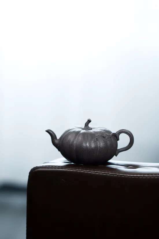 Best Yixing Teapots | Premium Celadon Clay & Classic Design 6