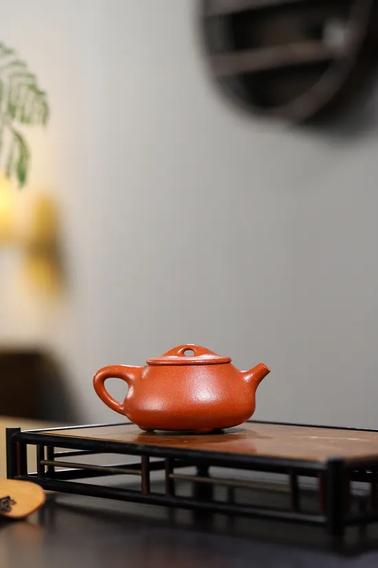 Zisha Teapots: 2 | 700 CNY | 220cc capacity | Hongjiangpo clay 4