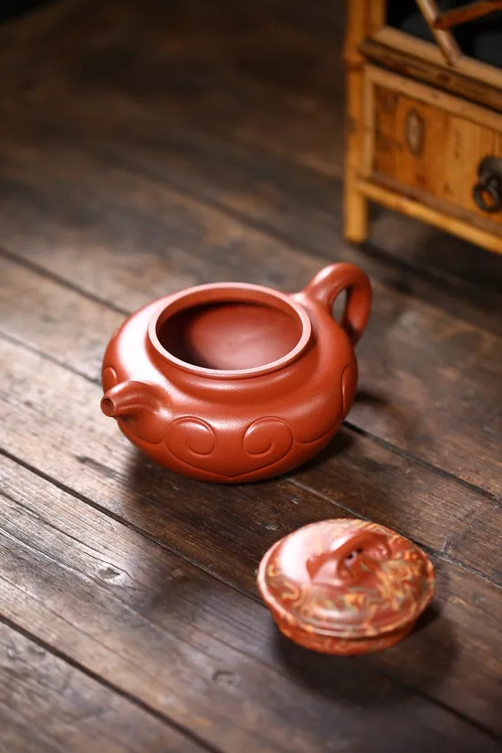 Yixing Zisha Teapot | Handcrafted Clay Pot with Unique Design 3
