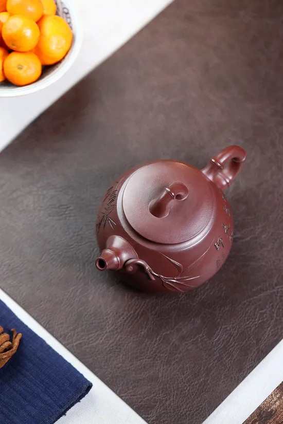 Zisha Teapots: Bamboo Rhythm | 6 | 000 CNY 6
