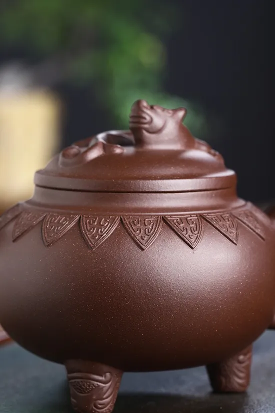 Yixing Zisha Teapot | Handcrafted Collectible Artisan Ceramic Teapot 1