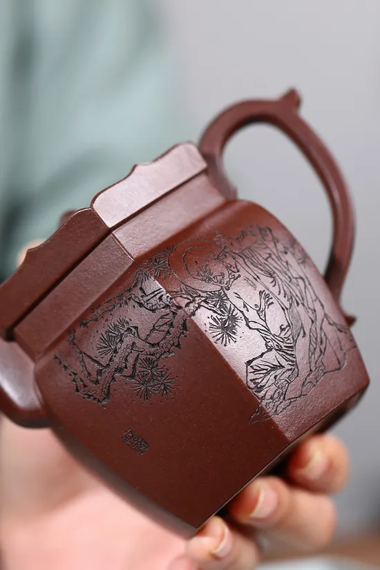Zisha Teapots: Monk's Hat | 21 | 000 CNY 2