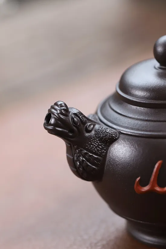 Premium Yixing Teapot | Handcrafted Zisha Clay Artistry | Limited Offer 1