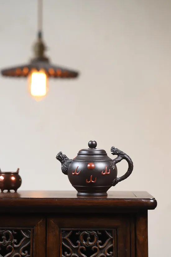 Premium Yixing Teapot | Handcrafted Zisha Clay Artistry | Limited Offer 4