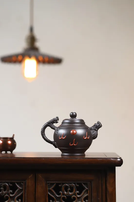 Premium Yixing Teapot | Handcrafted Zisha Clay Artistry | Limited Offer 7