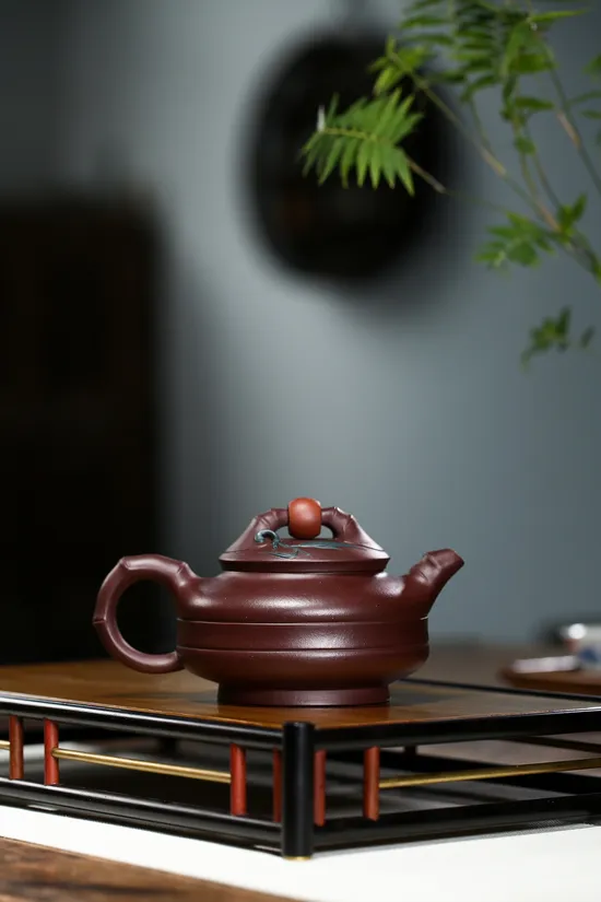 Premium Yixing Zisha Teapot: Handcrafted, Collectible & Artistic Design 5