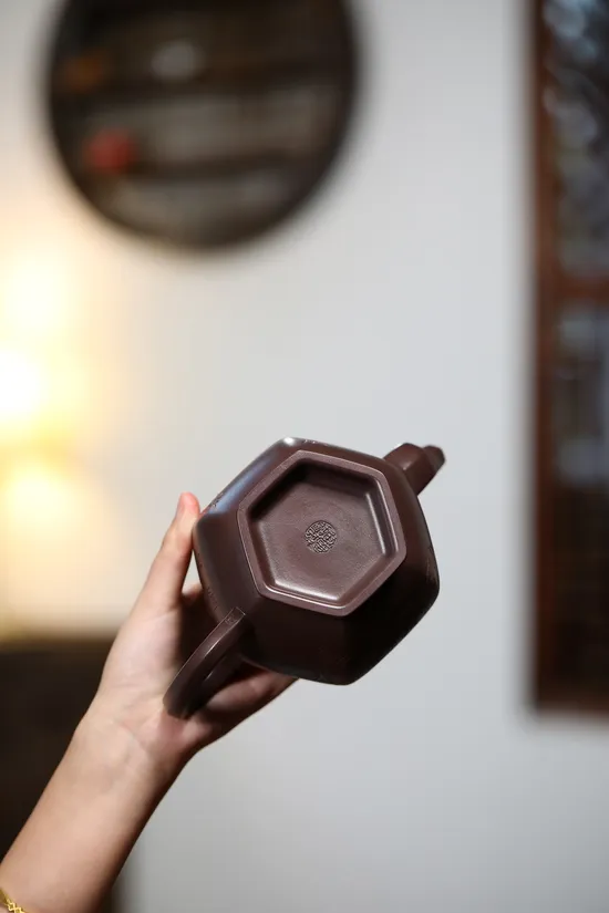 Yixing Zisha Teapot - Six-Sided Palace Lantern Masterpiece 2
