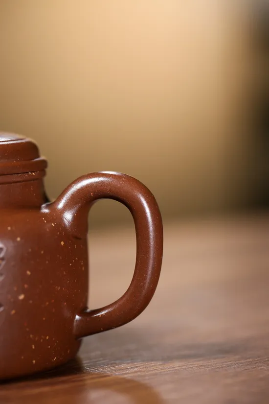 Zisha Teapots: premium Wen Ge clay | Wang Chunhong 3