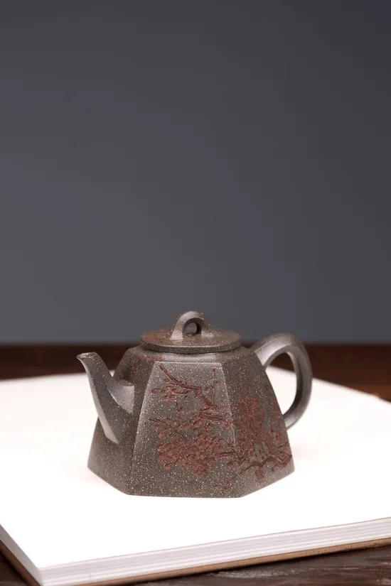 Yixing Zisha Teapot | Hui Haiqin | Hexagonal Well Curb Design 6