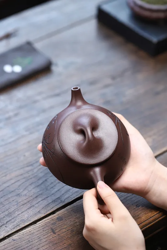 Yixing Zisha Teapot 400cc | Handcrafted Artisan Ceramic Teapot 1