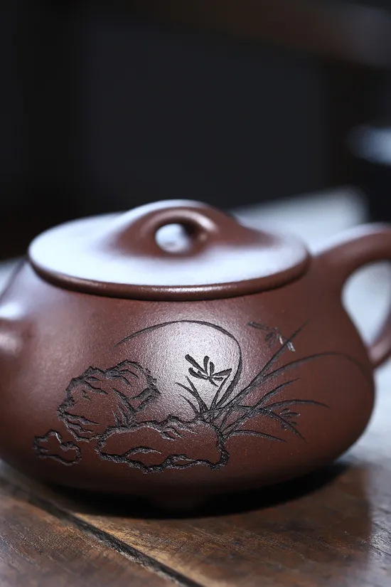 Yixing Zisha Teapot 400cc | Handcrafted Artisan Ceramic Teapot 2