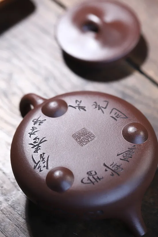 Yixing Zisha Teapot 400cc | Handcrafted Artisan Ceramic Teapot 6