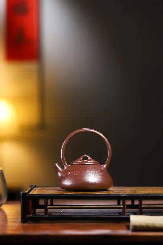 Premium Yixing Zisha Teapot | Handcrafted Masterpiece 4