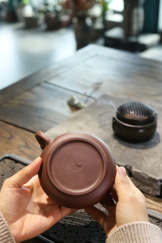 Zisha Teapots: 9 | 000 CNY | Yunyan Pan 5