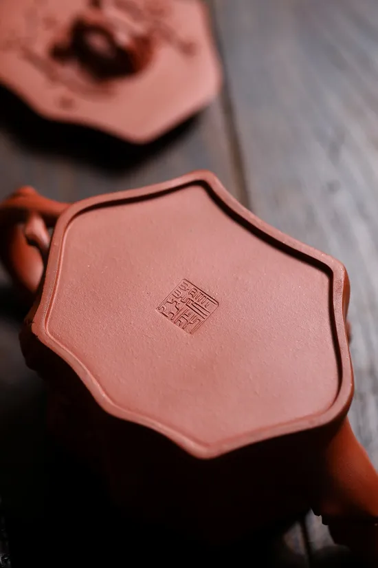 Yixing Zisha Teapot, Handcrafted Clay Art, MeiZhuang Design, 40cc 5