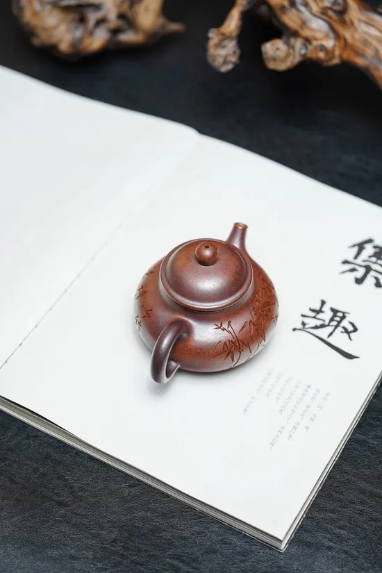 Premium Chai-Fired Yixing Zisha Teapot | Handmade Clay Artistry 6