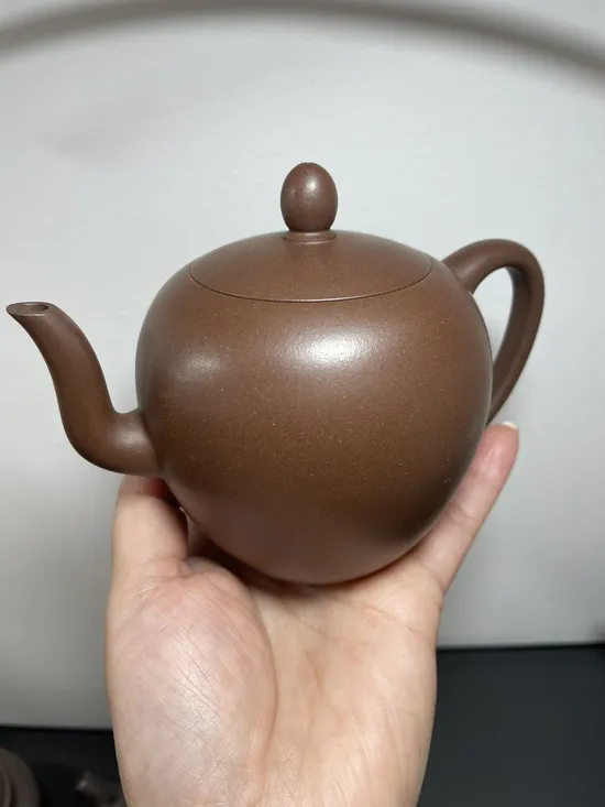Handcrafted Yixing Teapot Beauty’s Shoulder – Premium Zisha Clay 280cc 3