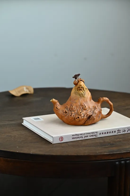 Handcrafted Yixing Clay Teapot - Longevity Symbol & Artisan Craft 4