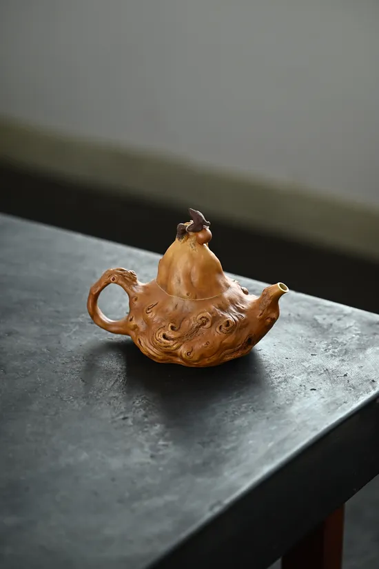 Handcrafted Yixing Clay Teapot - Longevity Symbol & Artisan Craft 5