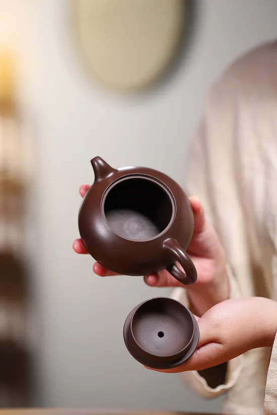 Handcrafted Yixing Purple Clay Half-Moon Teapot - Artisan Craftsmanship 1
