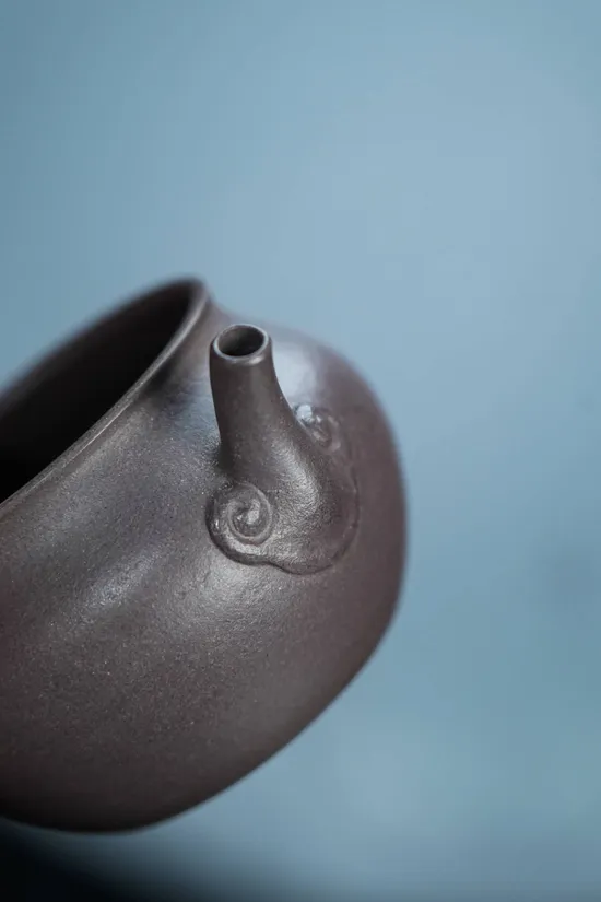 Premium Handmade Yixing Zisha Clay Teapot | Artisan Crafted Teapots 2