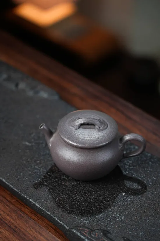 Premium Handmade Yixing Zisha Clay Teapot | Artisan Crafted Teapots 3