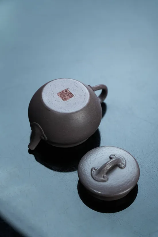 Premium Handmade Yixing Zisha Clay Teapot | Artisan Crafted Teapots 4