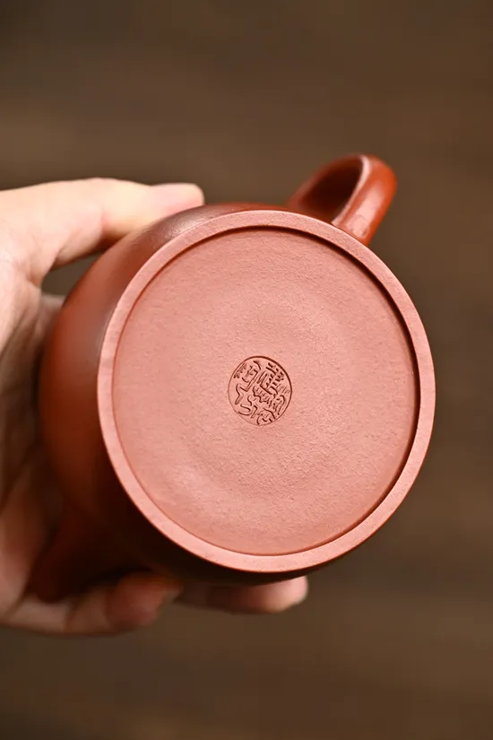 Premium Yixing Teapot by Sun Jianfang | Handcrafted Clay Art 4