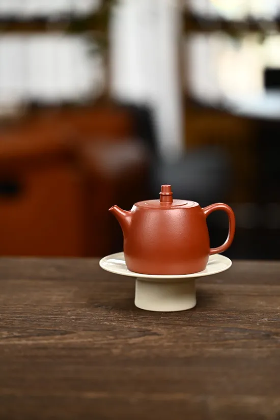 Premium Yixing Teapot by Sun Jianfang | Handcrafted Clay Art 5