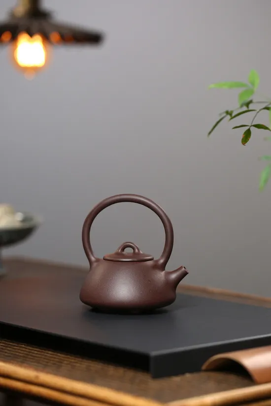 Yixing Zisha Teapot | Handmade Stone Dipper Design | Artisan Craft 3