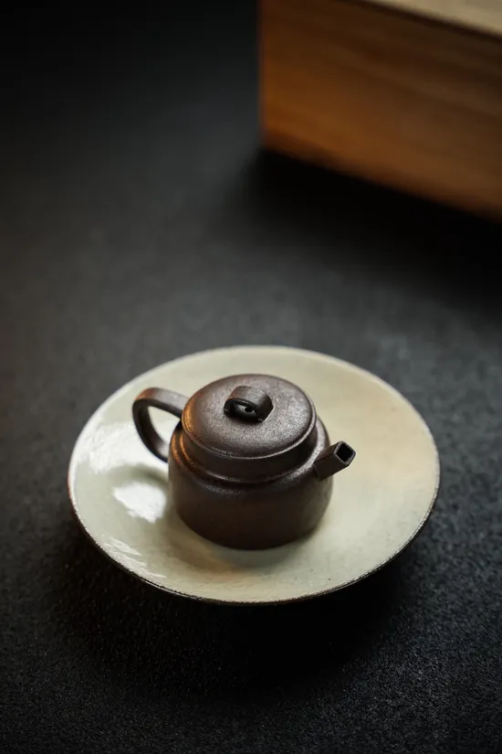 Yixing Zisha Teapot | Handcrafted Clay Pot, Ancient Firing Technique 1