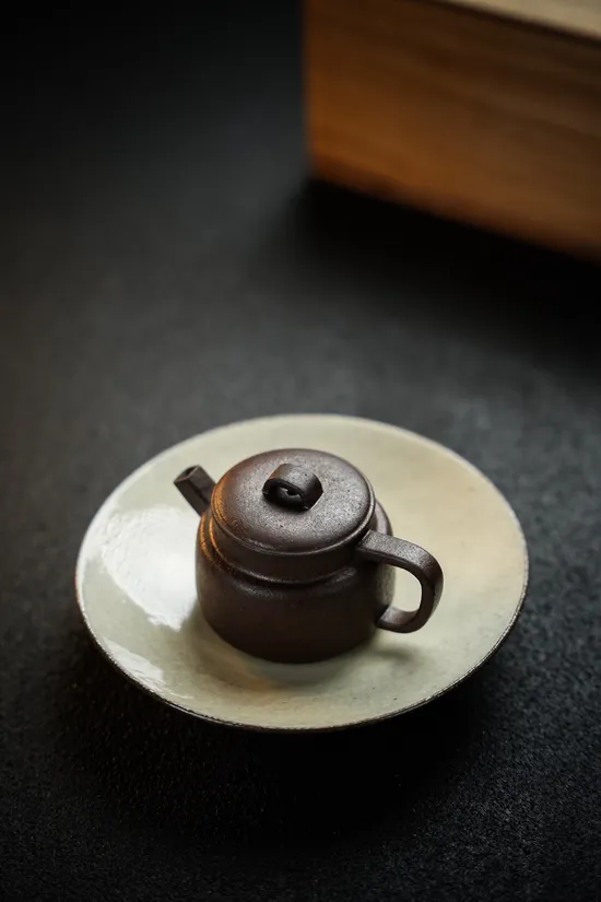 Yixing Zisha Teapot | Handcrafted Clay Pot, Ancient Firing Technique 3