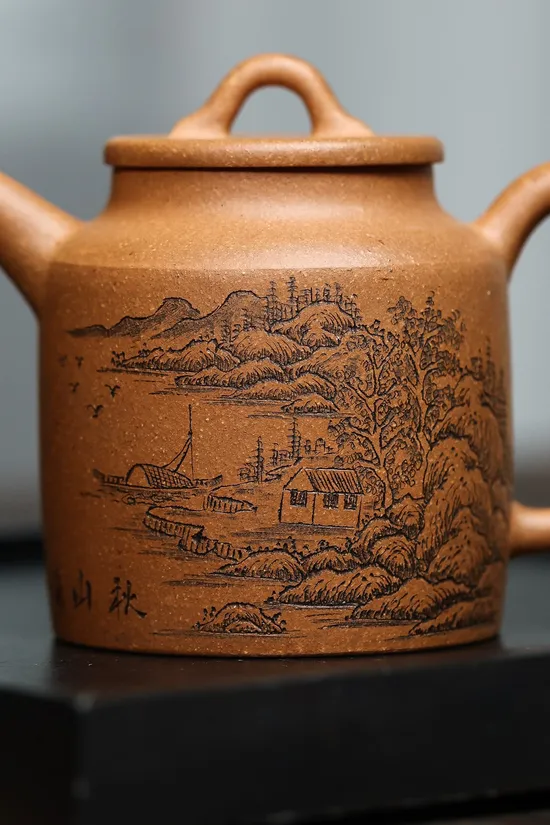 Premium Yixing Zisha Teapot – Handcrafted Clay, Artisan Design 3